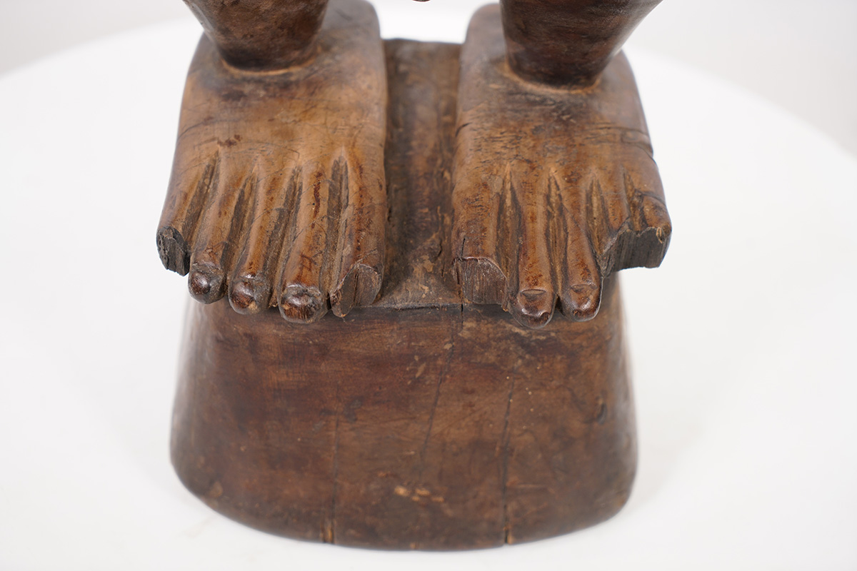 Songye Statue w/ Metal Detail | Discover African Art : Discover African Art