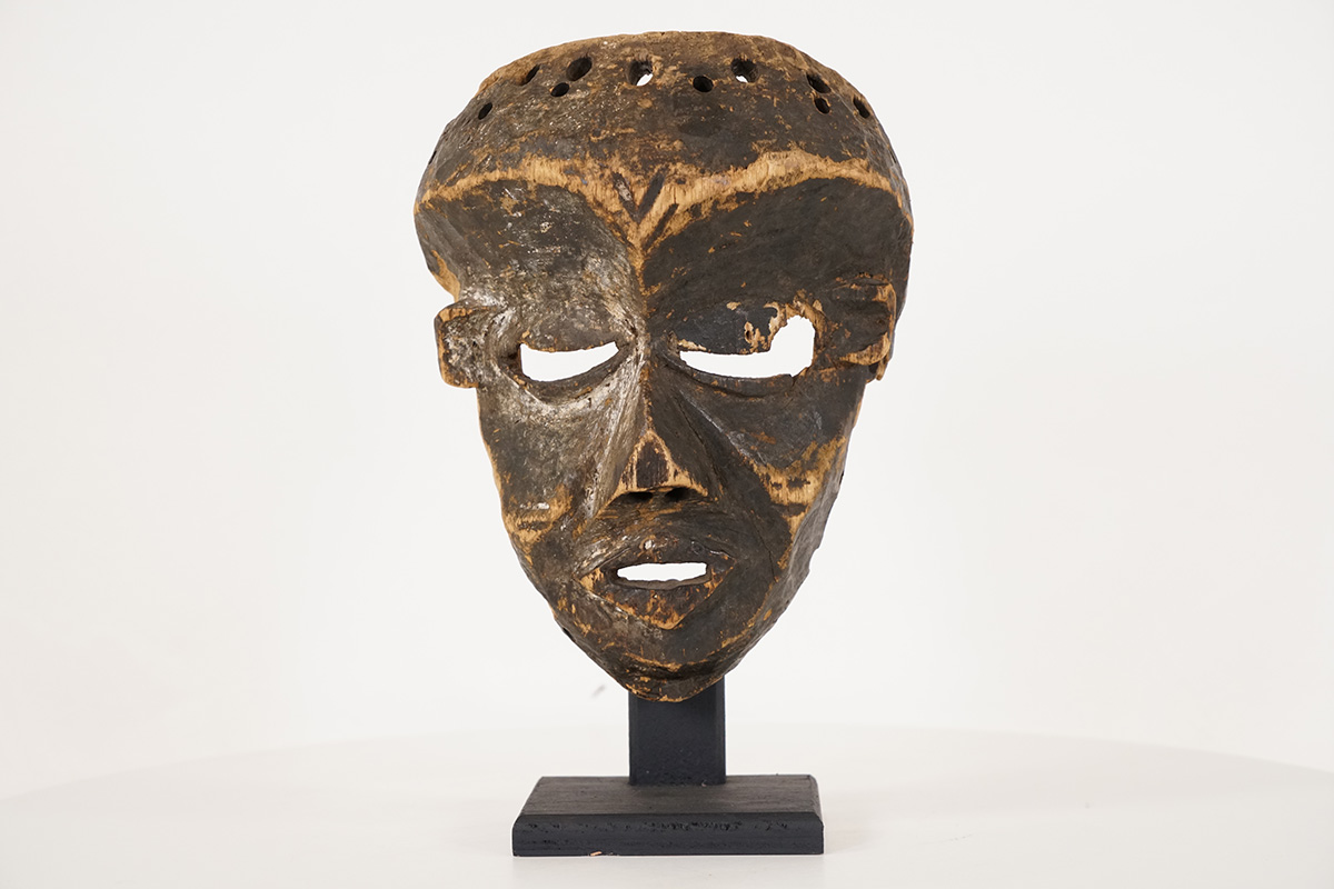 Heavily Distressed Pende African Mask on Stand 11" - DRC