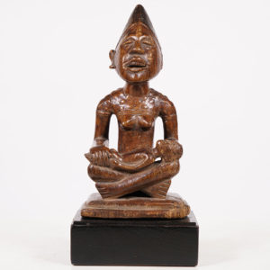 Bakongo Yombe Maternity Statue - DR Congo