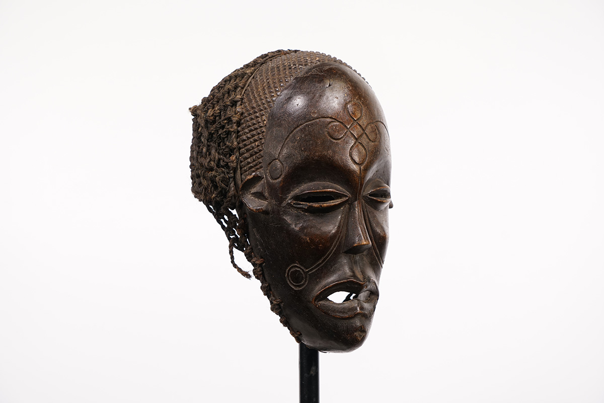 Elegant Chokwe Pwo Mask - DR Congo