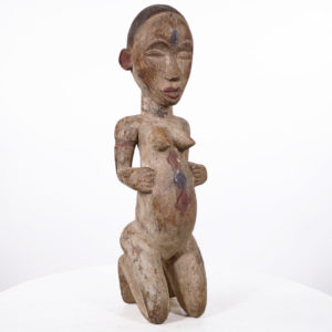 Beautiful Female Punu Statue - Gabon