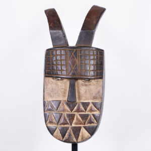 Attractive Toma Style Mask with Horns 18.5"- Guinea - African Art